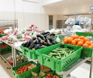 فاقد الخضار والفواكه الطازجة فاقد الخضار والفواكه الطازجة